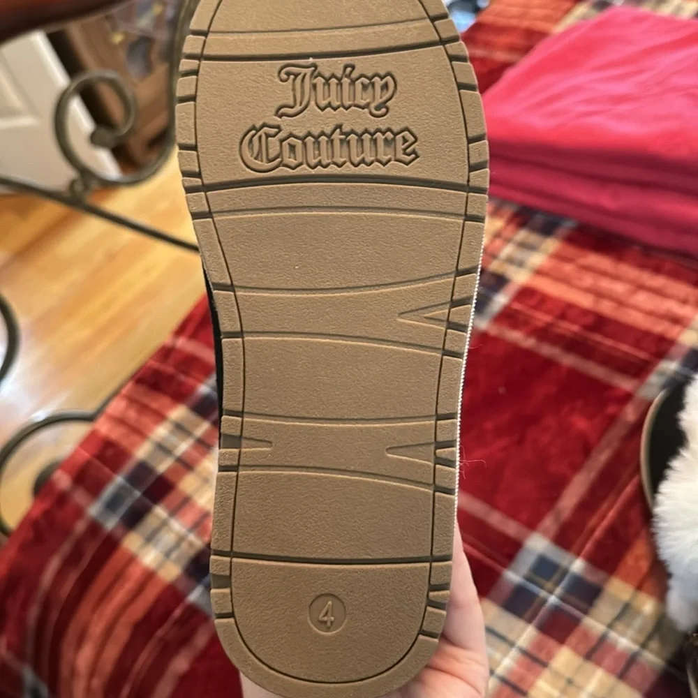 BRAND NEW JUICY COUTURE BOOTS